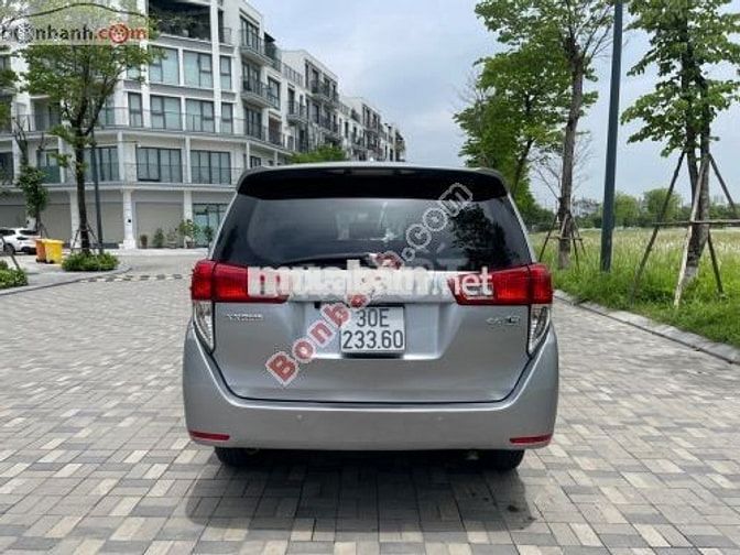 Toyota Innova 2.0E 2016
