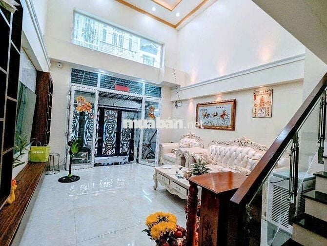 Q7, NHÀ ĐẸP 4 TẦNG HXH, CẠNH PHÚ MỸ HƯNG, KHU VỰC PHÁT TRIỂN MẠNH