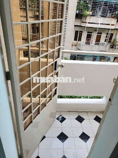 Sát đh Văn Lang, kế bên đường bờ kè nối liền Bình Thạnh, 62m2, 2.55 tỉ
