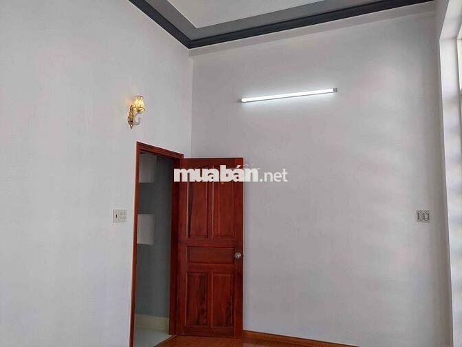 Nhà 1 trệt 2 lầu cho thuê mặt tiền đường Ngô Thì Nhậm KDC Thới Nhựt 1