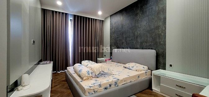 Bán Hoặc Cho Thuê Căn Hộ Cao Cấp Midtown The Peak M8 – View Sông, NTCC