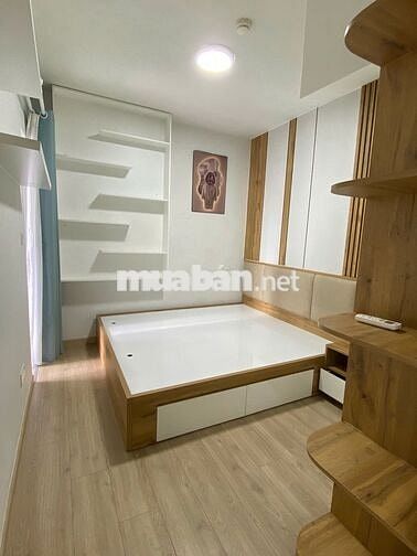 Cho thuê căn hộ Emerald 3pn2wc,127m2,full NT  giá 20tr, view công viên