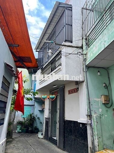 MỘT CĂN NHÀ NHỎ - MỘT HẠNH PHÚC TO