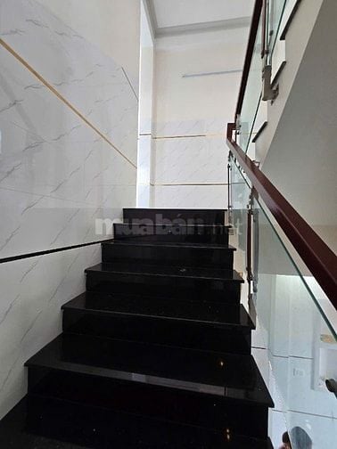 Nhà 1trệt, 1lầu, ST, Ấp 1, Tân Trạch, Cần Đước, LA, 330,4m2 thổ cư 
