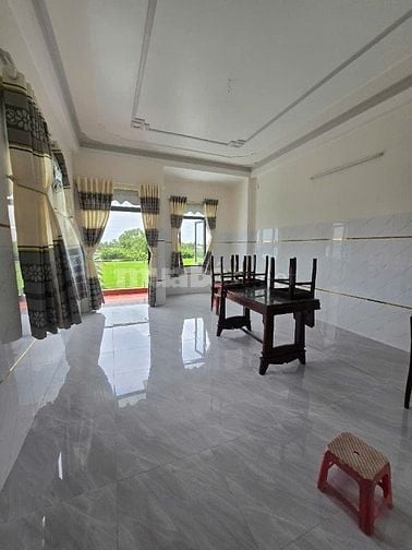 Nhà 1trệt, 1lầu, ST, Ấp 1, Tân Trạch, Cần Đước, LA, 330,4m2 thổ cư 