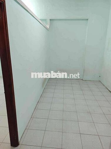Nhà gân mặt tiền  40m nguyên căn, nguyễn đình chiễu hàm tiến