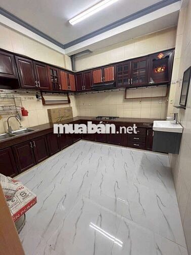 7 PHÒNG ĐƯỜNG 10M LẠC LONG QUÂN