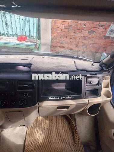 Ford Transit 2015 Van 6 ghế 900kg chạy giờ cấm