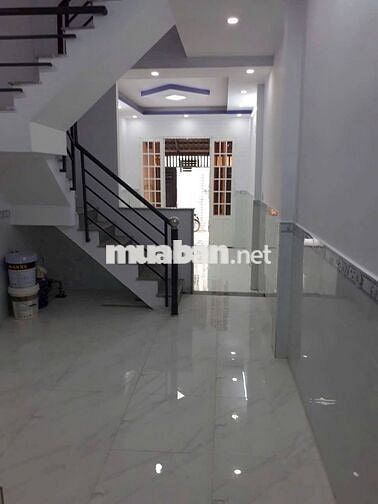 Bán nhà Quận 8 sát bên QL50+BXQ8 - 1 TỶ 352 - 1TR/1L -2PN/2WC