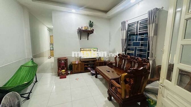 BÁN NHÀ Q12 - DT CHUẨN - BA GÁT ĐẬU CỬA- GIÁ RẺ
