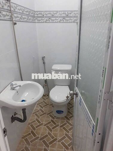 Bán nhà Quận 8 sát bên QL50+BXQ8 - 1 TỶ 352 - 1TR/1L -2PN/2WC