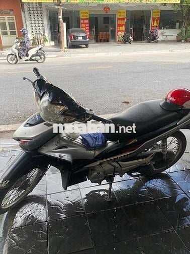 Nhà thừa cần bán