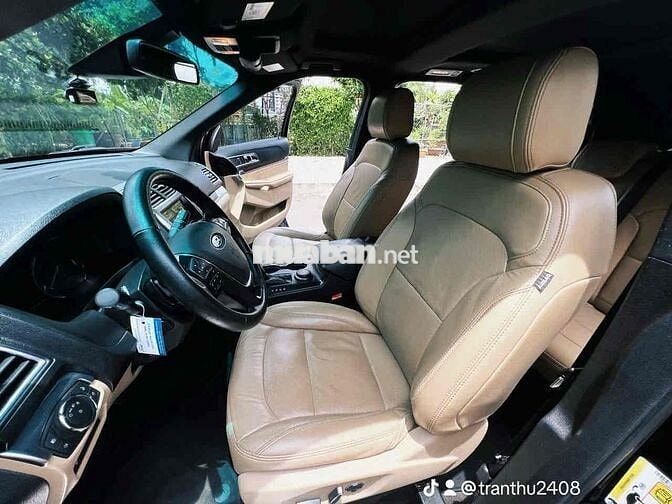 Ford Explorer 2016 2.3L Ecoboost - 102000 km
