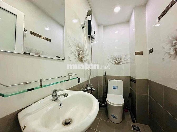 CHDV giá rẻ, full nt, ngay cầu chữ Y, Nguyễn Văn Cừ Quận 5, Quận 1,SGU