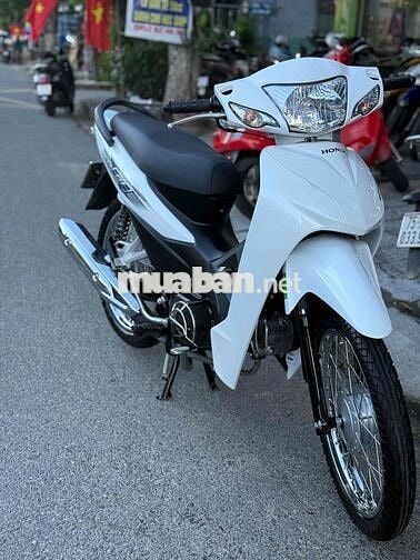 bán xe wave a 2025 biển 43 như mới. odo 200km
