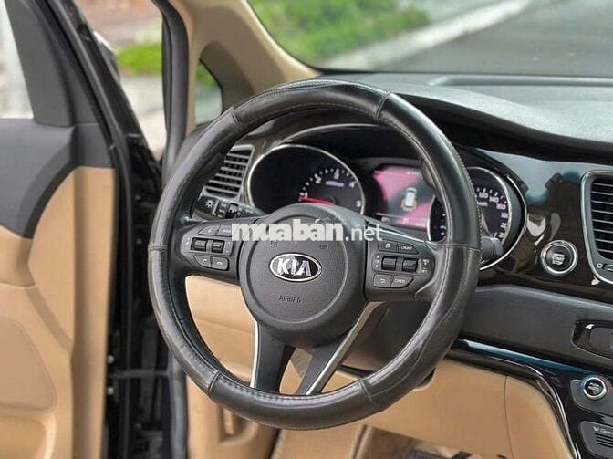Kia Sedona 2021 2.2 DAT LUXURY - 68000 km