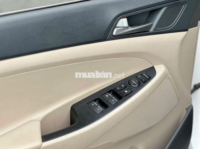 Hyundai Tucson 2018 2.0 AT Cực đẹp 1 chủ- 48000 km
