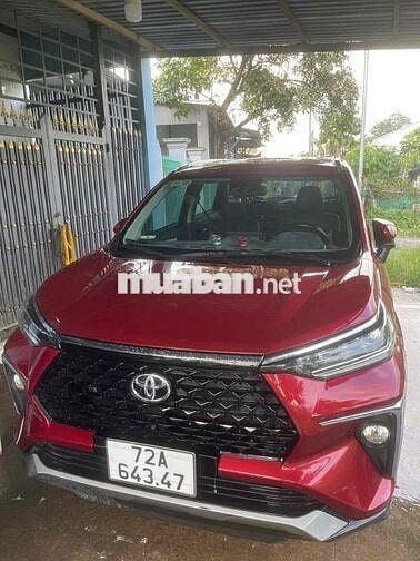 Toyota Veloz Cross 2022 CVT Top - 30 km