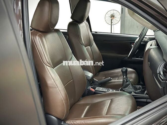Toyota Fortuner 2019 2.4G 4x2 MT - 20000 km