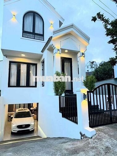 NHÀ MỚI 2 MẶT TIỀN NGAY KQH CHỈNH CHU ĐƯỜNG NGÔ QUYỀN - ĐƯỜNG Ô TÔ 8M