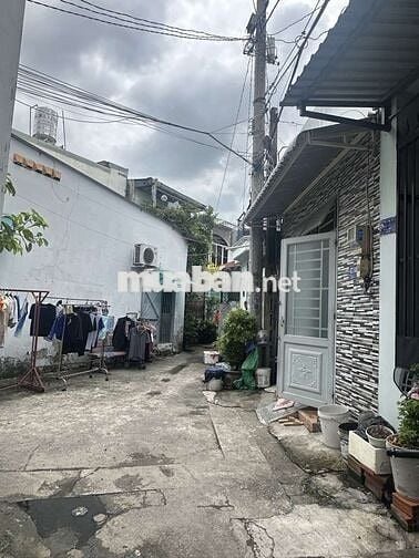 BÁN NHÀ TÂN CHÁNH HIỆP Q12, HẺM XE HƠI, DT42M² (4× 11), 2 TẦNG, GIÁ RẺ