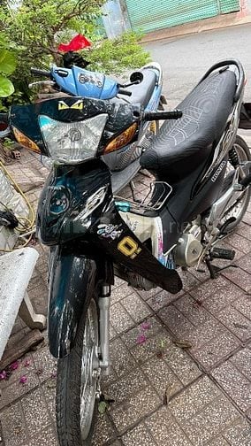 Wave 110 hq như hình,sạch dđẹp máy khỏe đề điện đầy đủ giá rẻ đi nhậu 