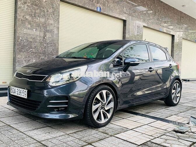 Kia Rio 2015 1.4 AT Hatchback - 55 km