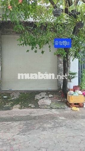Cho thuê nhà cấp 4. Có 2 phòng DT 4,5x18. Khu Tên Lửa 9 Triệu