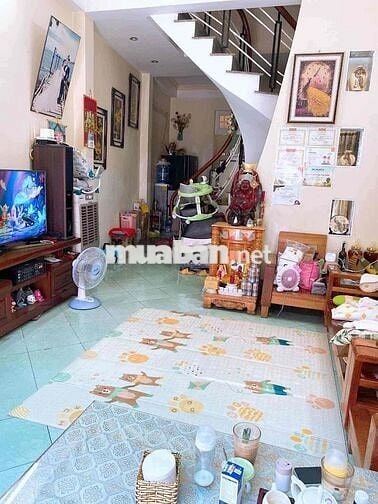 Nhà 2 tầng chính chủ đang ở kiệt Nguyễn Phước Nguyên