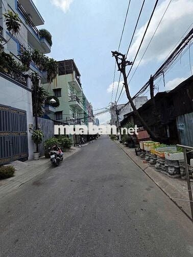 Bán Nhà Cũ 56m2(4x14), Đường 8m Có Lề, 4 tỷ 600tr Tiện xây mới Quận 8