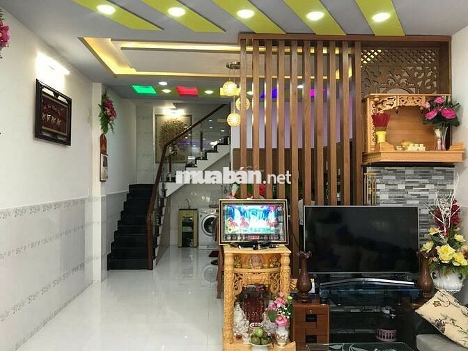 Bán nhà Mới Vào ở ngay 44m2(4x11), 2 PN, Hẻm Ba Gác 3 Tỷ 950tr Quận 8