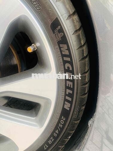 Kia Rio 2015 1.4 AT Hatchback - 55 km