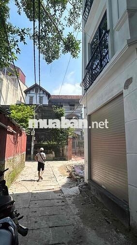 CHÍNH CHỦ CẦN BÁN NHÀ Ỷ LA, NGÕ RỘNG Ô TÔ QUA NHÀ