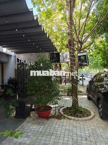 Cho thuê BT1 Xa La , Hà Đông.  DT 160m2, 4 tầng, MT 8m ,KD tuyệt đối