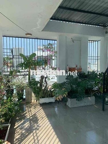 Hẻm 5m Đường 26/3 .4 tầng 4.5x14 nở hậu .4pn 5ty9  sổ đẹp