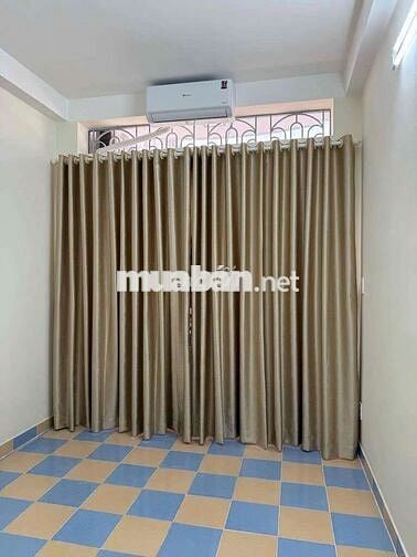 CHO THUÊ NHÀ NGUYỄN CẢNH CHÂN Q1