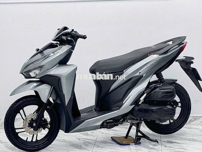 Cần bán vario 150 Q8