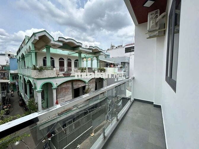 Bán nhà giá rẻ có thu nhập khủng Hxh quận 11