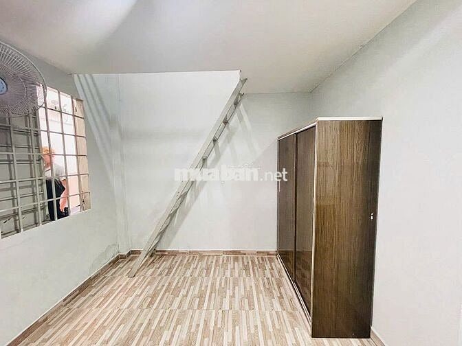CHO THUÊ PHÒNG DUPLEX CÓ NỘI THẤT, CỬA SỔ, PHẠM VĂN BẠCH, TÂN BÌNH