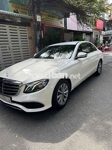 Mercedes Benz E Class 2018 E200 - 131000 km