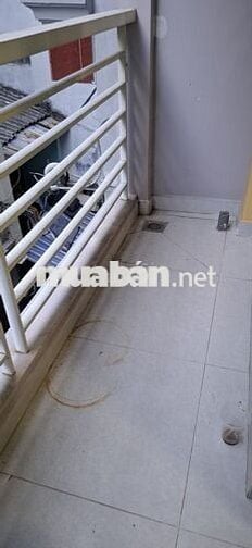 Cho thuê nhà nguyên căn,phù hợp mở cty,spa,shop.