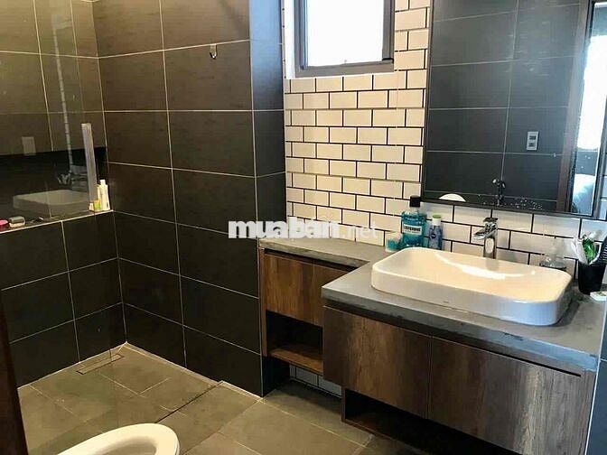 Cho thuê CC Saigon South Q7 3PN, Nhà nội thất cao cấp, free 6th wifi