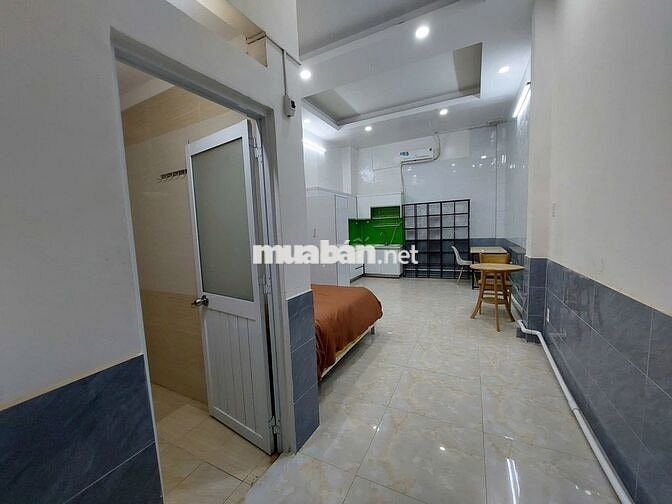🔥Cho thuê phòng trọ đầy đủ nội thất , 35m2 - Trần Văn Đang Quận 3