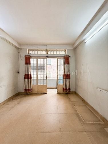 Bán nhà 4 tầng-80m2 đất- gần Ngã Tư Phú Nhuận
