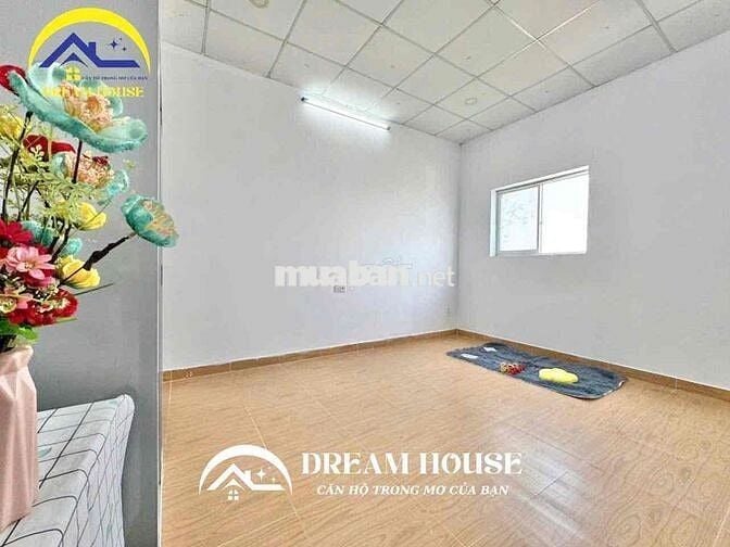 PHÒNG TRỌ GIÁ RẺ CÓ MÁY LẠNH, CỬA SỔ THOÁNG, GIỜ GIẤC TỰ DO, THANG MÁY