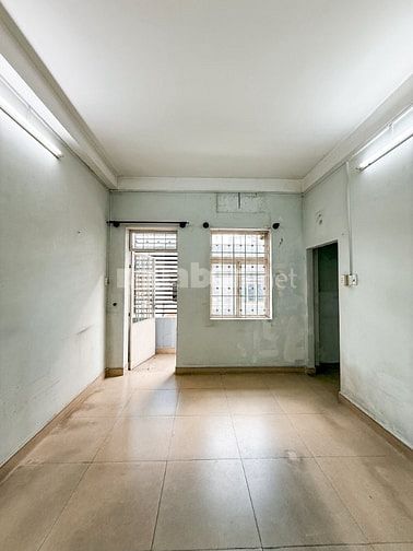 Bán nhà 4 tầng-80m2 đất- gần Ngã Tư Phú Nhuận