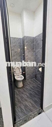 NHÀ MỚI 100%, HẺM XE HƠI, 4PN 3WC