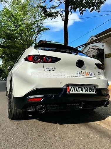 Mazda 3 2020 Sport 1.5L Premium - 78000 km