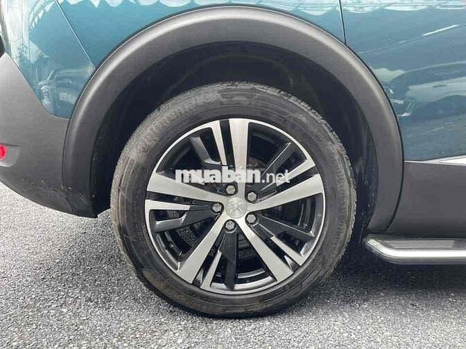 Peugeot 5008 2021  Allure - 39000 km