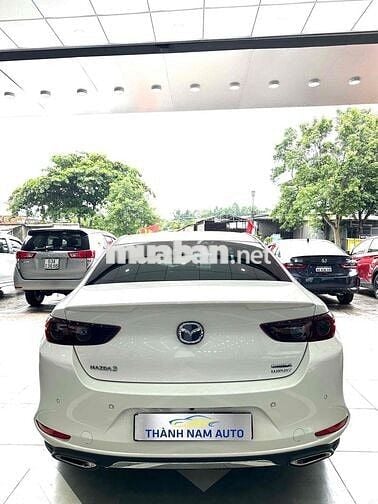 Mazda 3 2023 Luxury - 27000 km